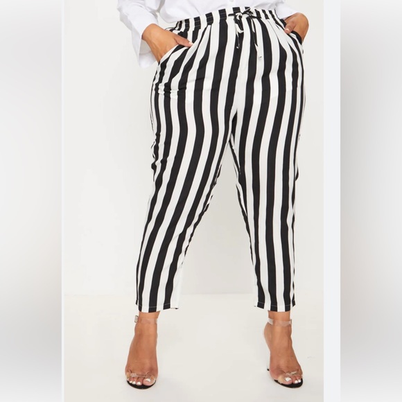 PrettyLittleThing Pants - Striped Pants